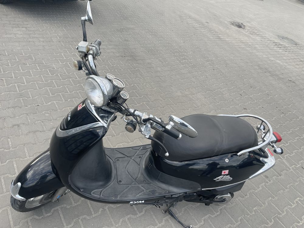 Продам  скутер в хорошем состояние