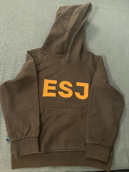 Uniforme Externato São José - tamanho: 6 anos