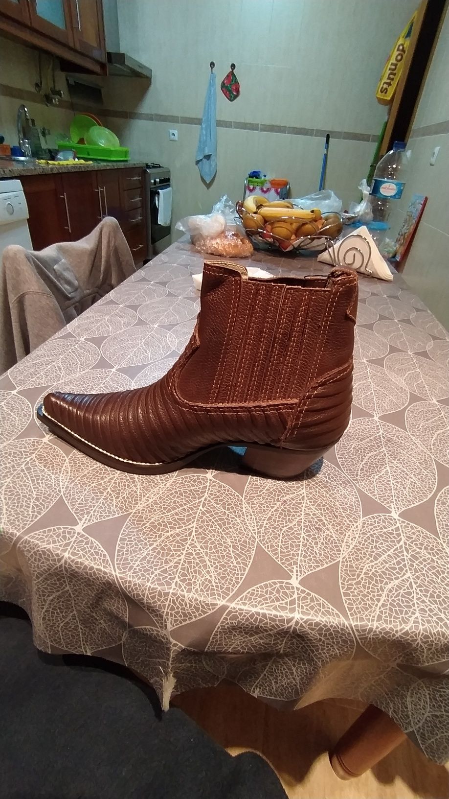 Botas novas de boa qualidade