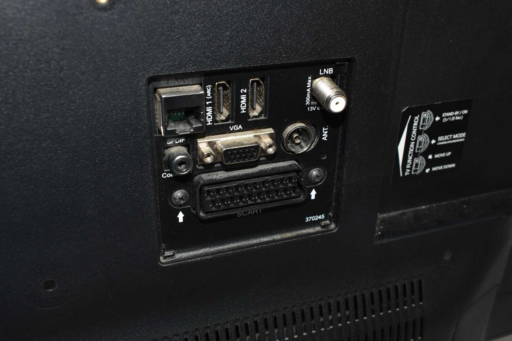 Telewizor Telefunken D32h286b4cw uszkodzony