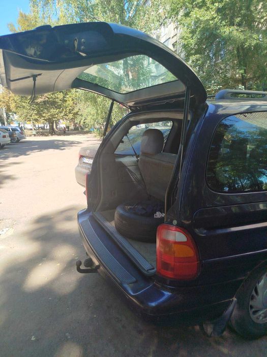 Продам Форд Віндстар