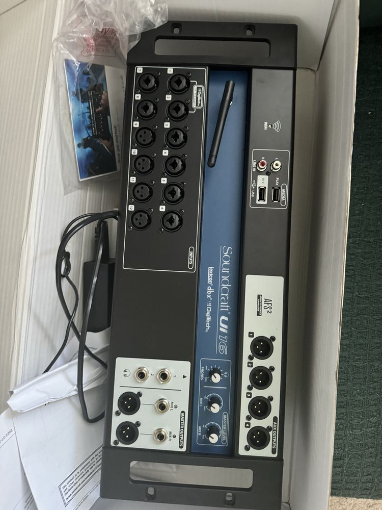 Mixer cyfrowy soundcraft ui 16