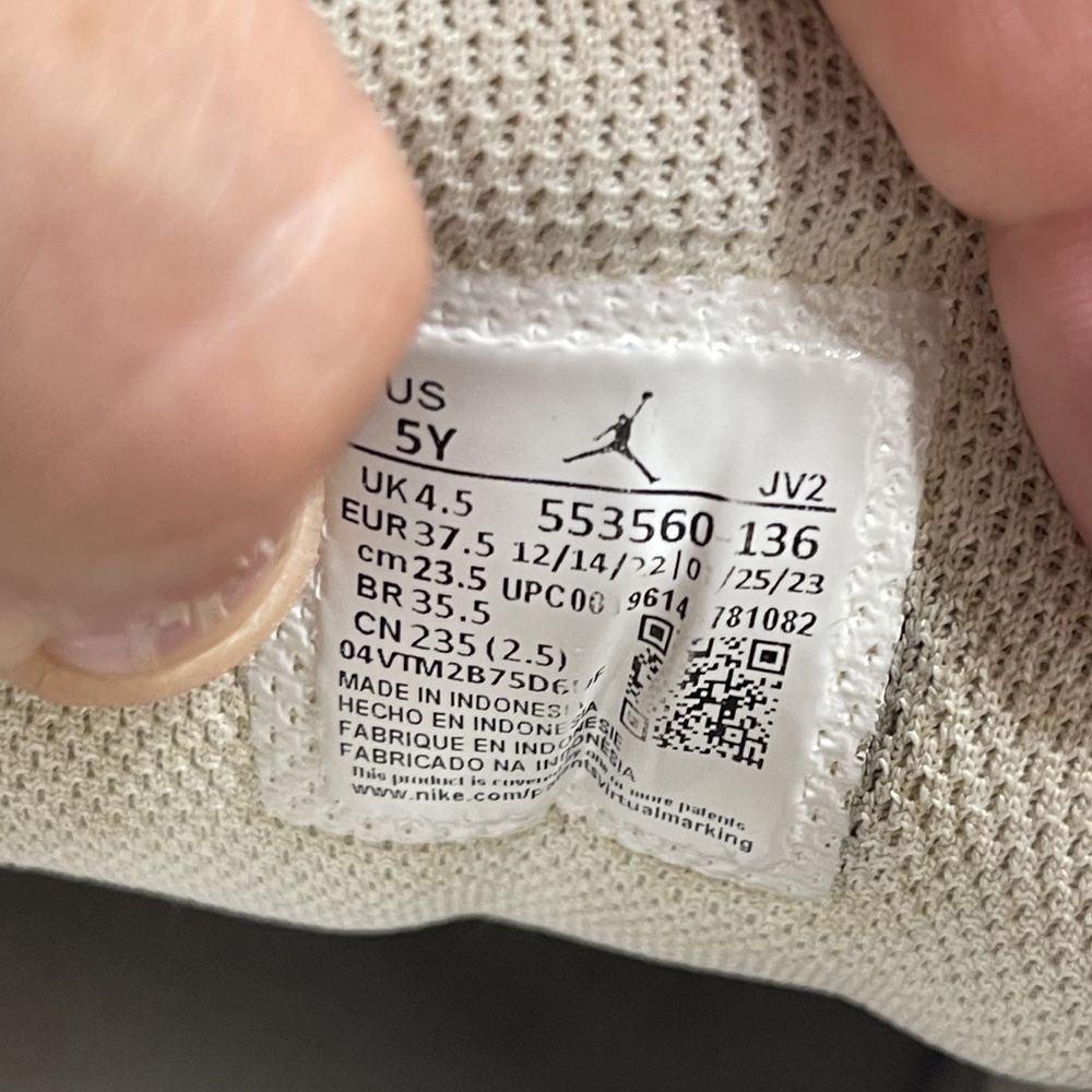Жіночі кросівки Nike Air Jordan 1 Low