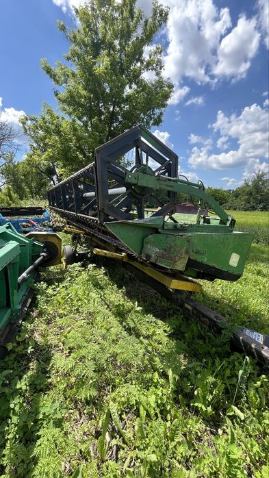 Продам комбайн John Deere 2066