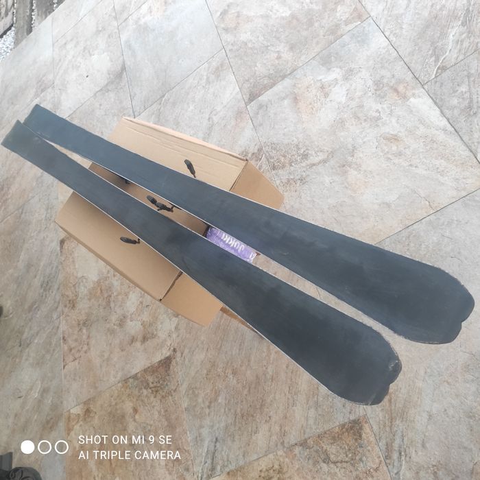 Narty Rossignol 178