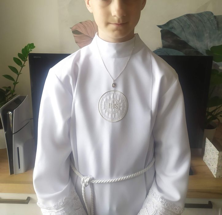 Alba komunijna dla chłopca