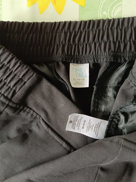 р 16-18 / 50-52-54  ошатні чорні штани довгі Time&Tru