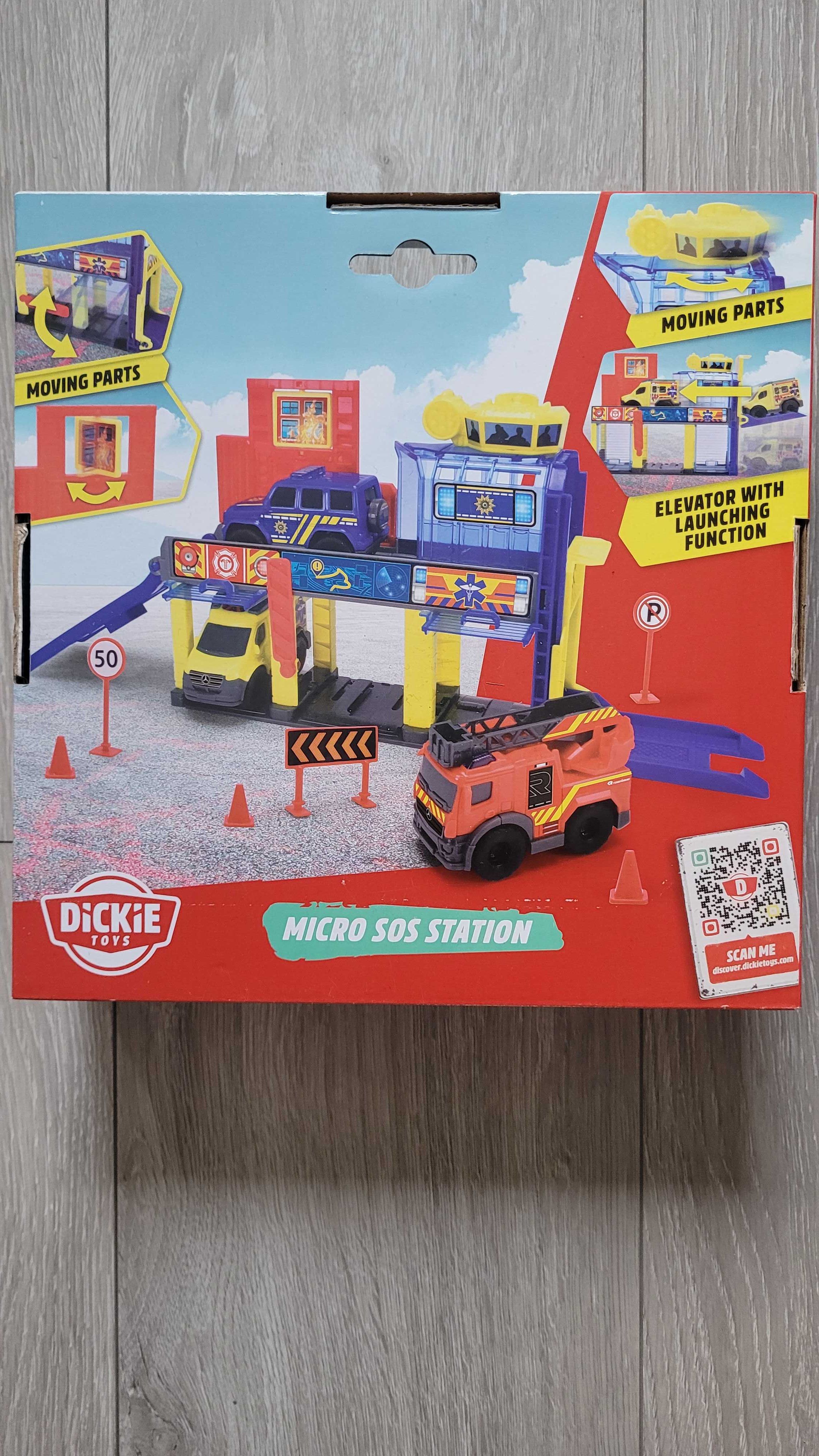 SOS Mini Stacja ratownicza + 3 pojazdy Dickie Toys