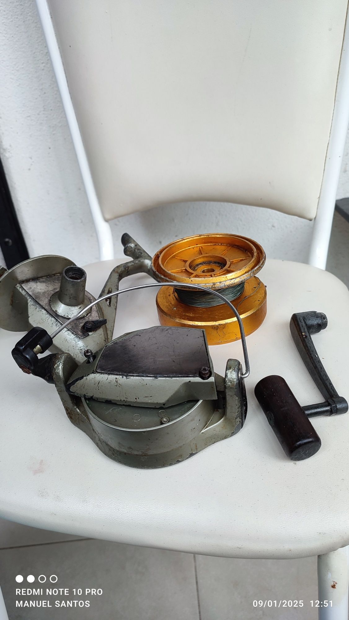 Carreto de pesca daiwa GS 100 para peças