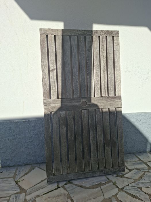 Mesa Exterior + 4 Cadeiras Madeira