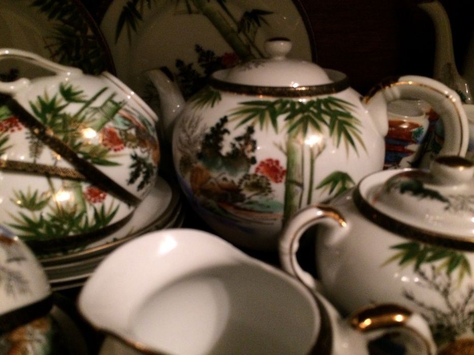 Serviços de café, de chá Vista Alegre. e serviço de chá japonês