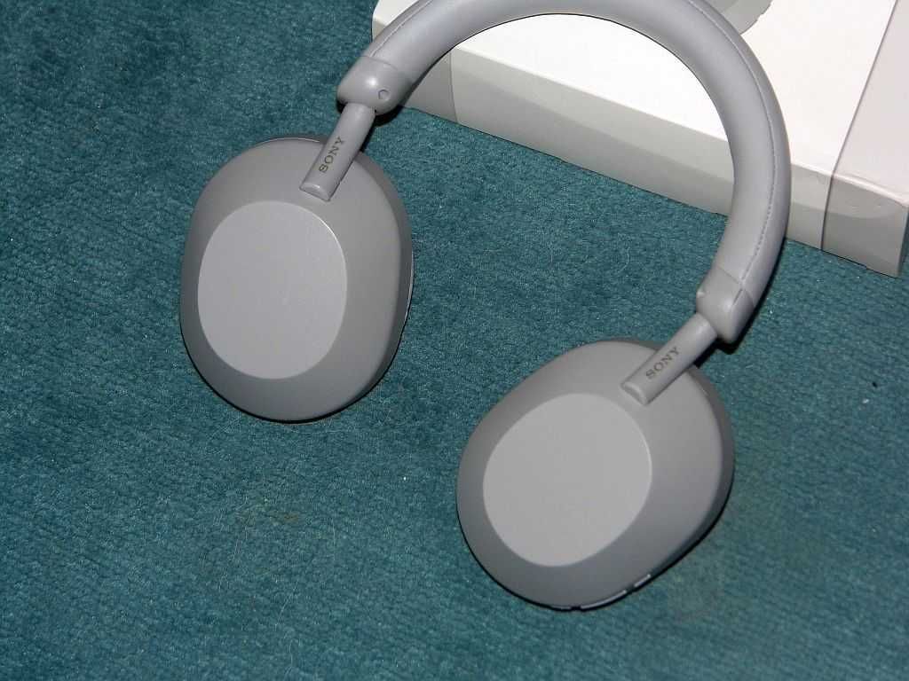 Słuchawki Sony Bluetooth. Stan idealny jak nowe