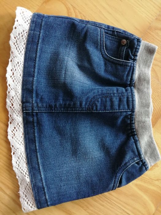 Ubranka dla dziewczynki r. 68-74