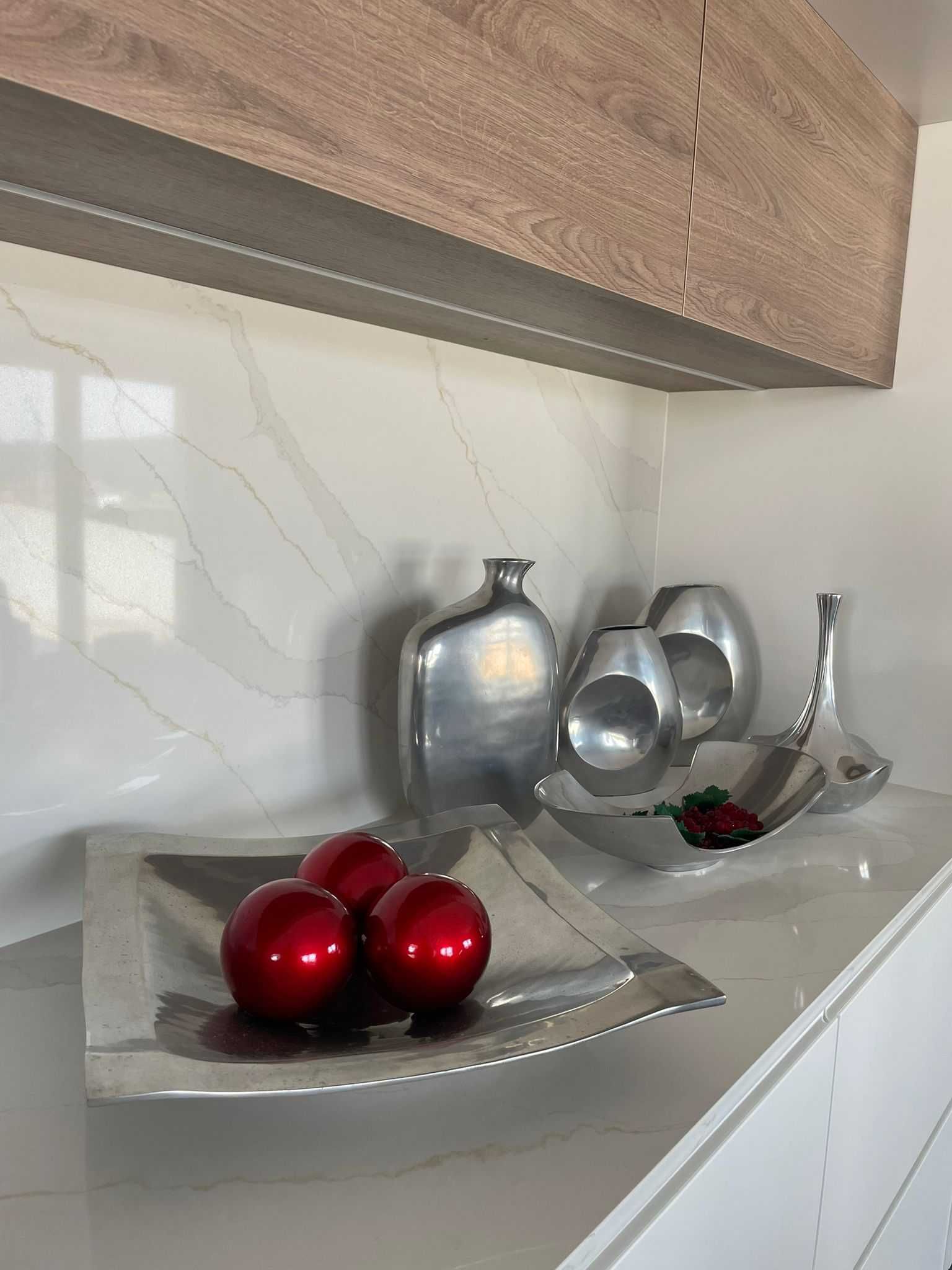 Vendo peças decorativas de Cozinha em estanho, como NOVO!