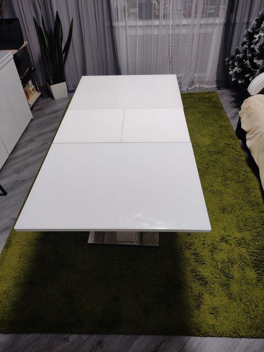 Стіл обідній... Розкладний