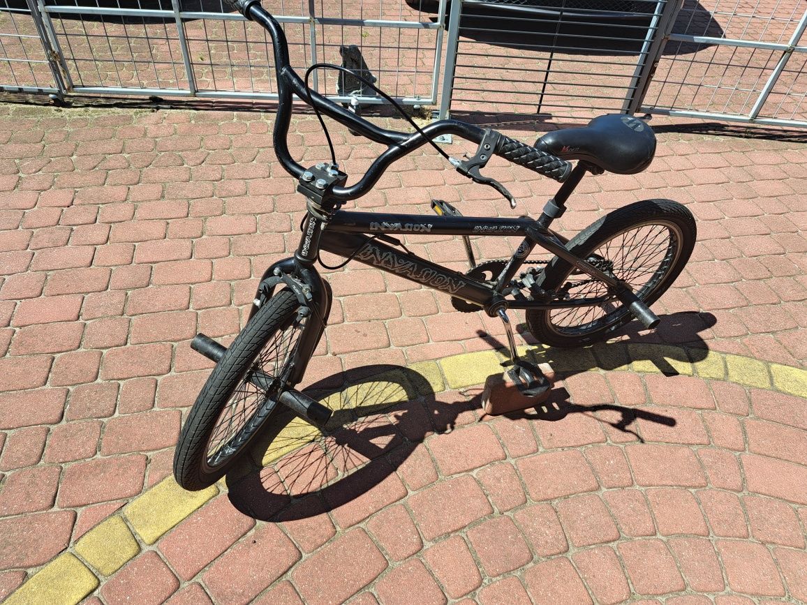 Rower BMX 20 plus 4szt.pegi