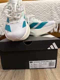 Adizero Adios Pro 4 M - 42 2/3