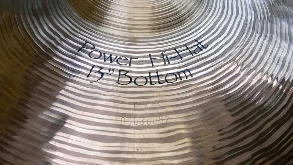 Pratos choque Paiste Signature