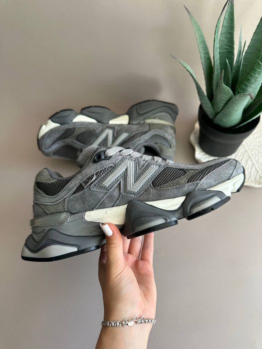 Кросівки New Balance Dark Grey