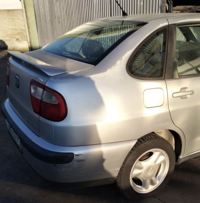 Seat Córdoba 1.4i de 2000 disponível para peças