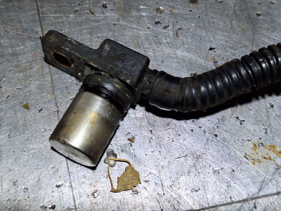 Czujnik położenia wału suzuki grand vitara 2,5 v6 h25a