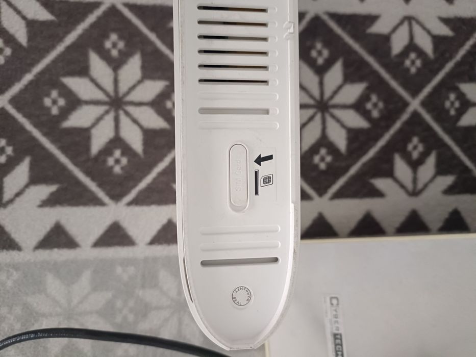 Router Huawei b715A na kartę + antena