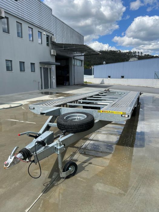 Atrelado / porta carros 2 lugares