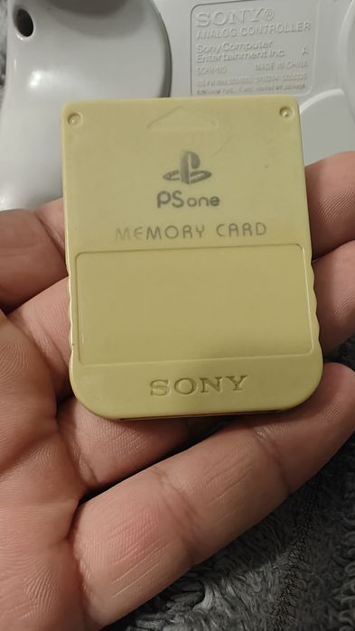Геймпади, джойстики, карта пам'яті до Ps 1, one , Ps2