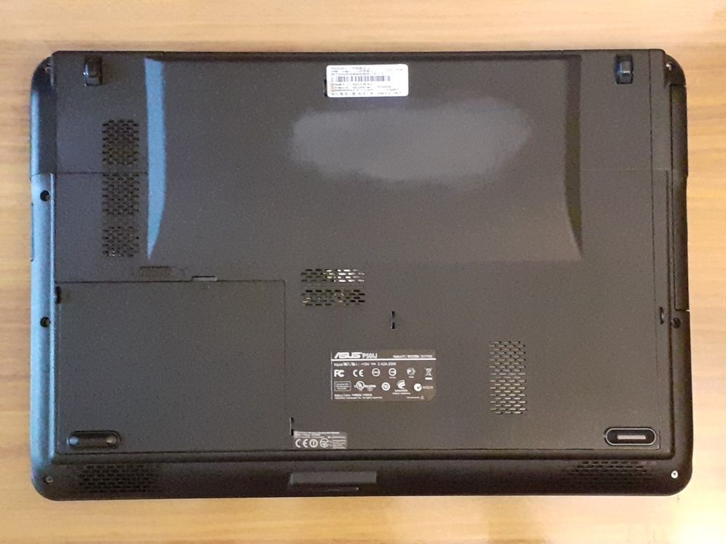 Ноутбук ASUS P50IJ (состояние 9,5/10)