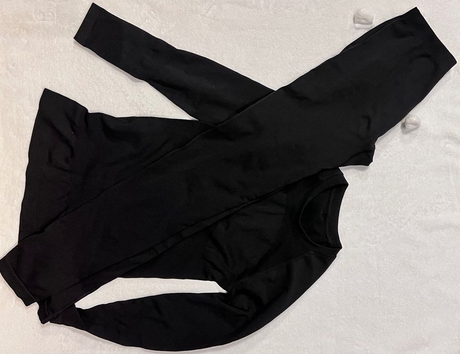 Комплект термо білизни р. S новий