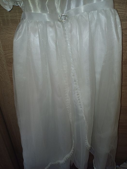 Przepiękna biała długa sukienka chrzest