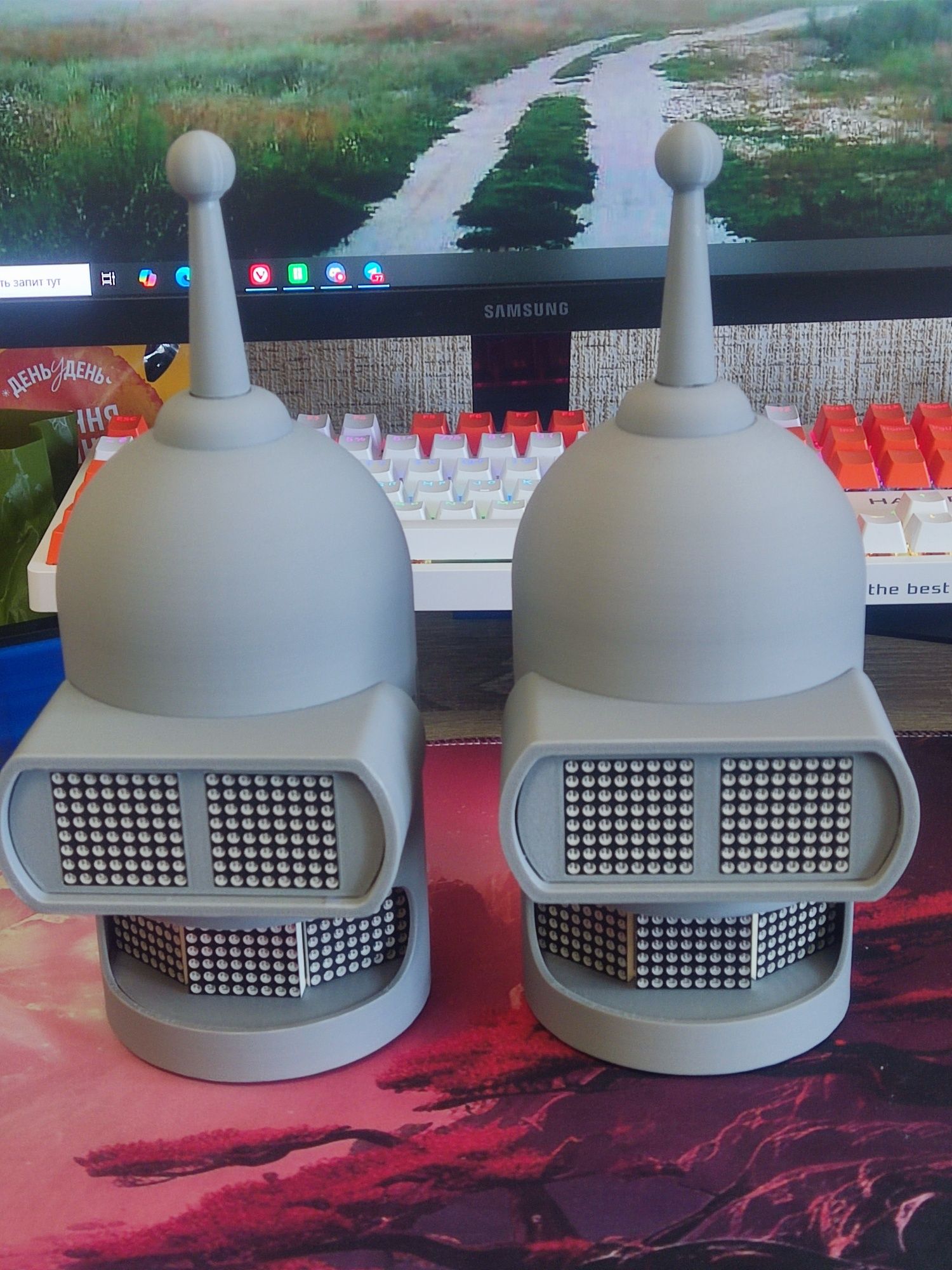 Колонка Bluetooth у вигляді голови Бандера з Футурами
