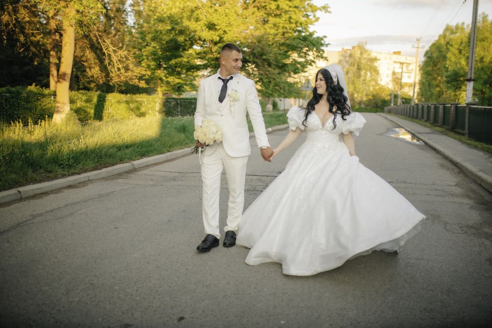 Весільна сукня від бренду Sofi Bride