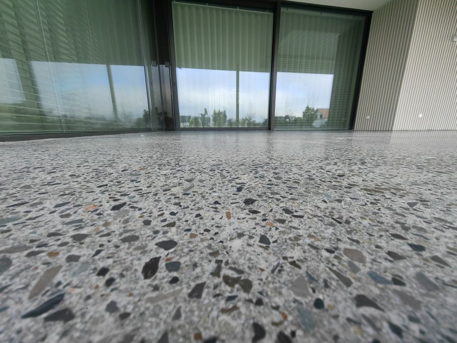 Lastriko, szlifowanie betonu, renowacja