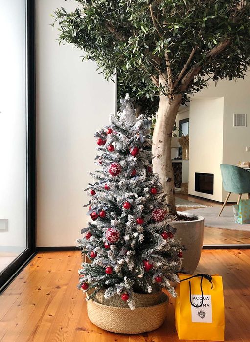 Arvore de Natal com base (cesto)