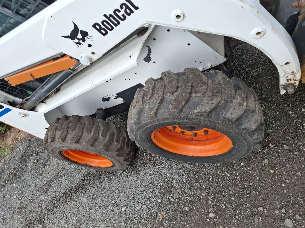 Ładowarka bobcat  763