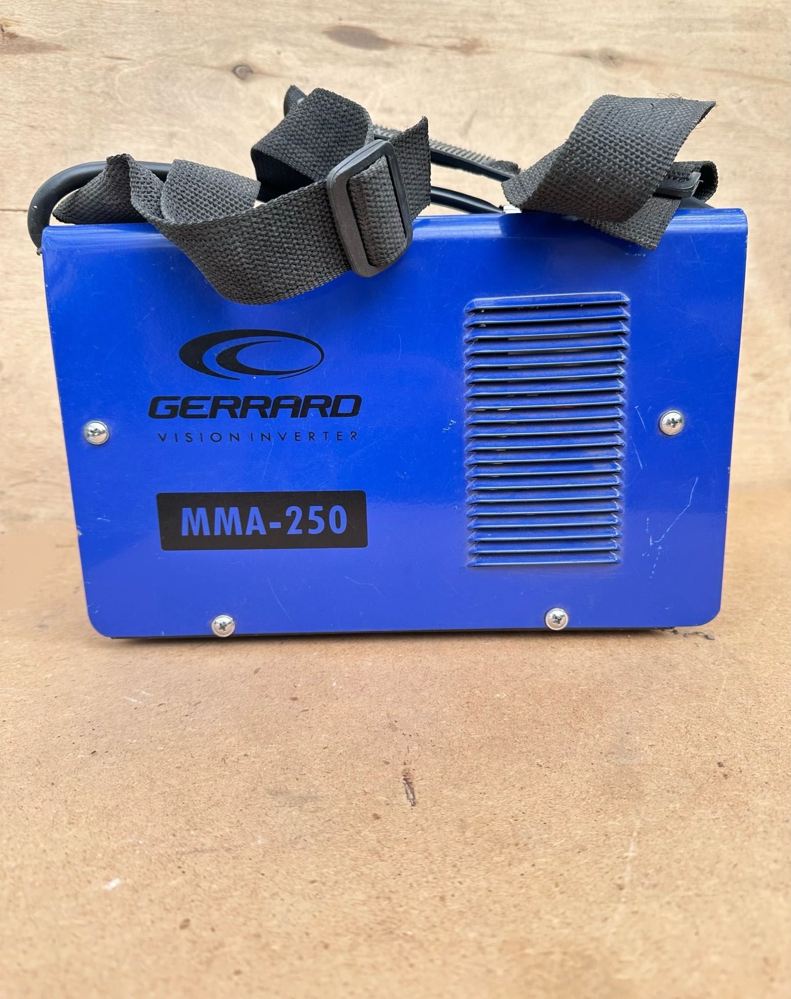 Зварювальний інвертор Gerrard MMA-250, сварочний апарат (9,6 кВА)