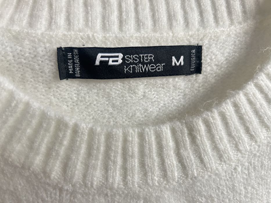 Білий светр New Yorker розмір М / Кофта