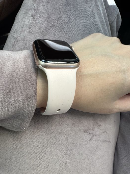 Apple watch series 6 44mm 86% аккумулятор