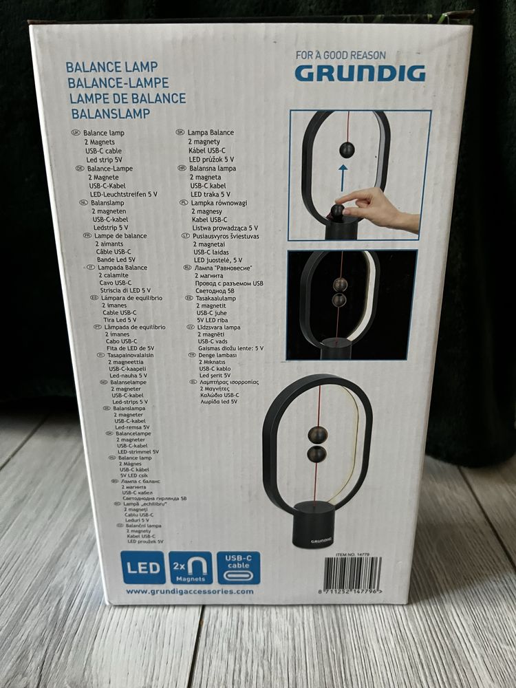 Lampa GRUNDIG Balance Lamp 4w magnetyczne kulki nowe