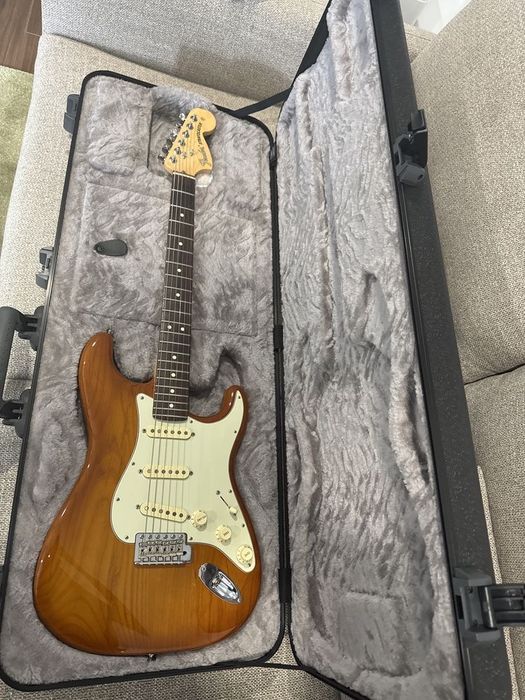 Fender Performer USA Honey Burst