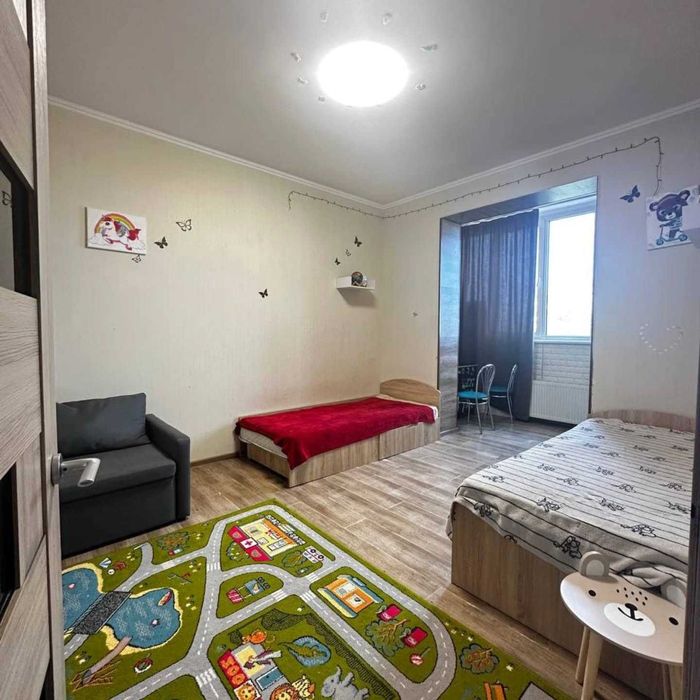 (13) Продам сучасну квартиру з індивідуальним газовим опаленням