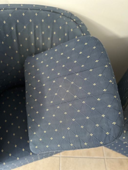 Cadeirões/ Poltronas Azuis