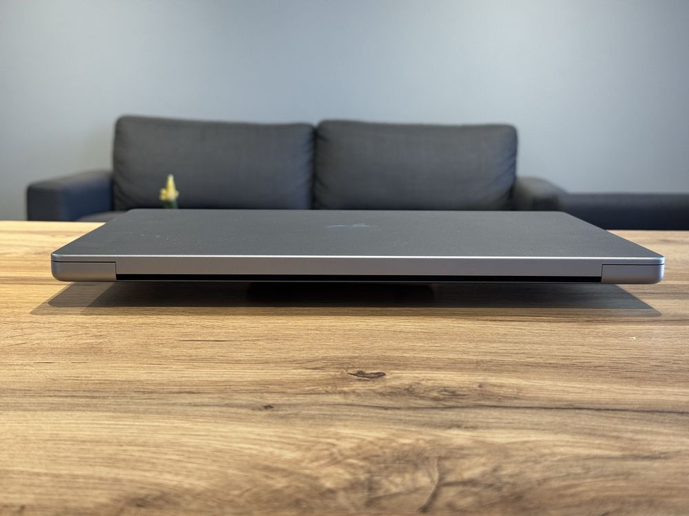 Macbook pro 16 m1 max 10/24gpu 64/1tb ssd