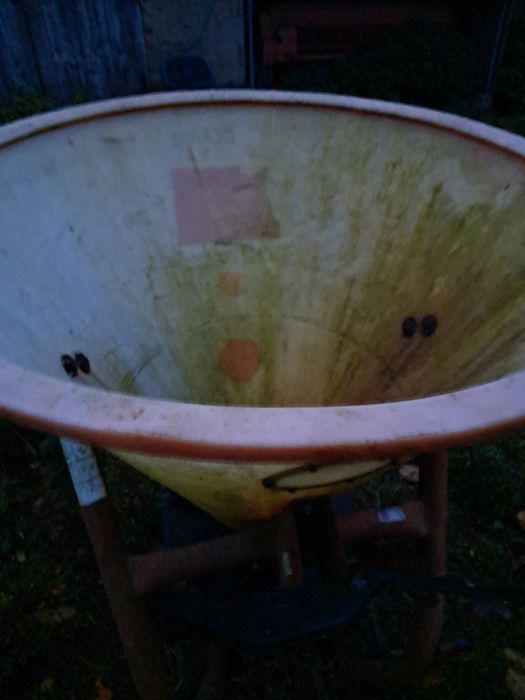 Sprzedam ciapka  c 330 oraz inne maszyny