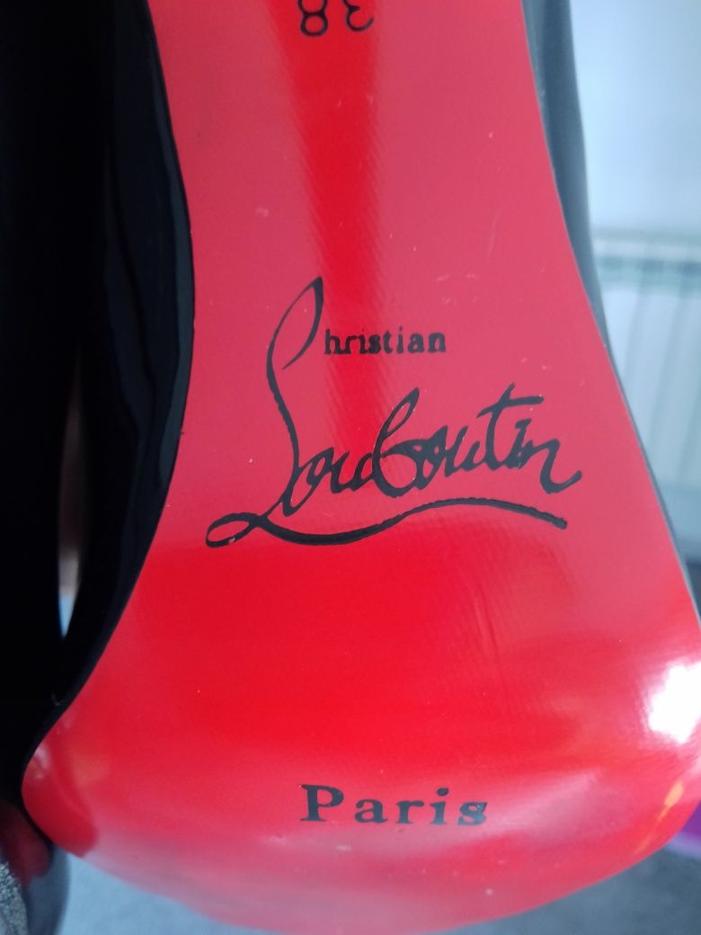 Szpilki Christian Louboutin roz.38