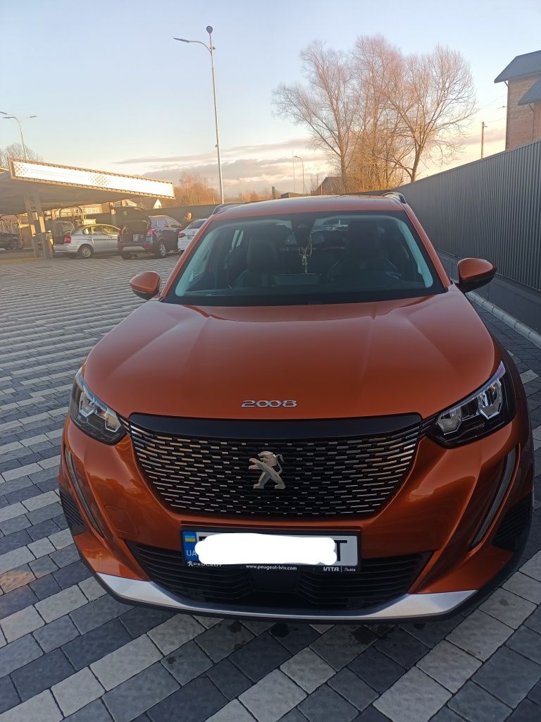 Автомобіль Peugeot 2008