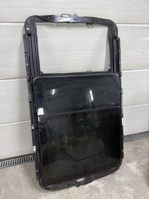 Czarna Panorama X5 E70