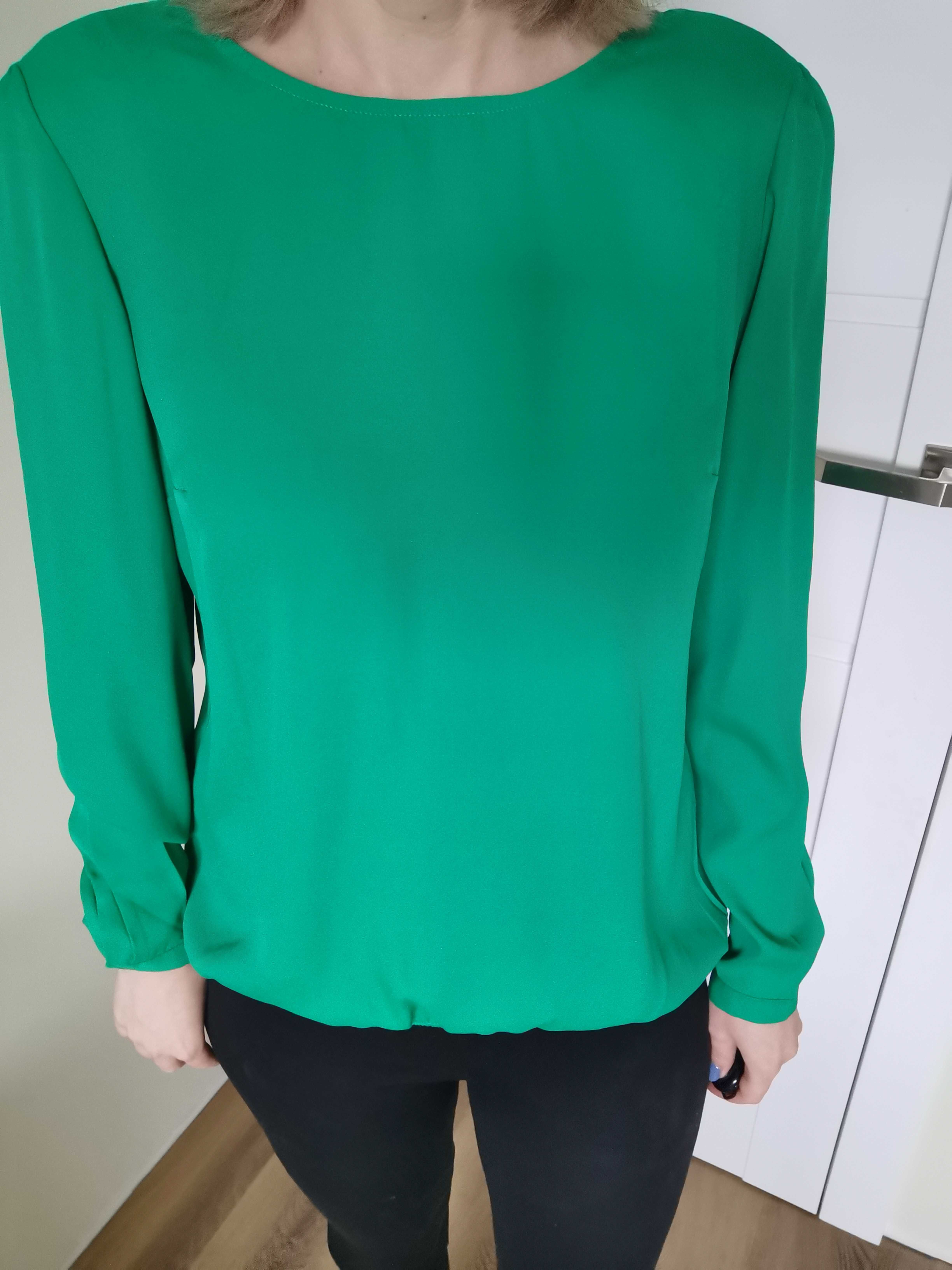 Mohito 38, Zielona luzna bluzka na codzien i do pracy
