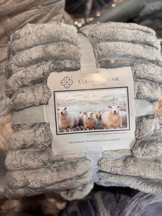 Плед Шарпей на овчині, 150×200см, 200×220см.